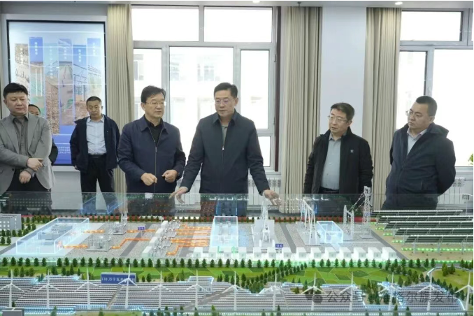 赵栓实地督导推进400万千瓦风电光伏基地项目建设